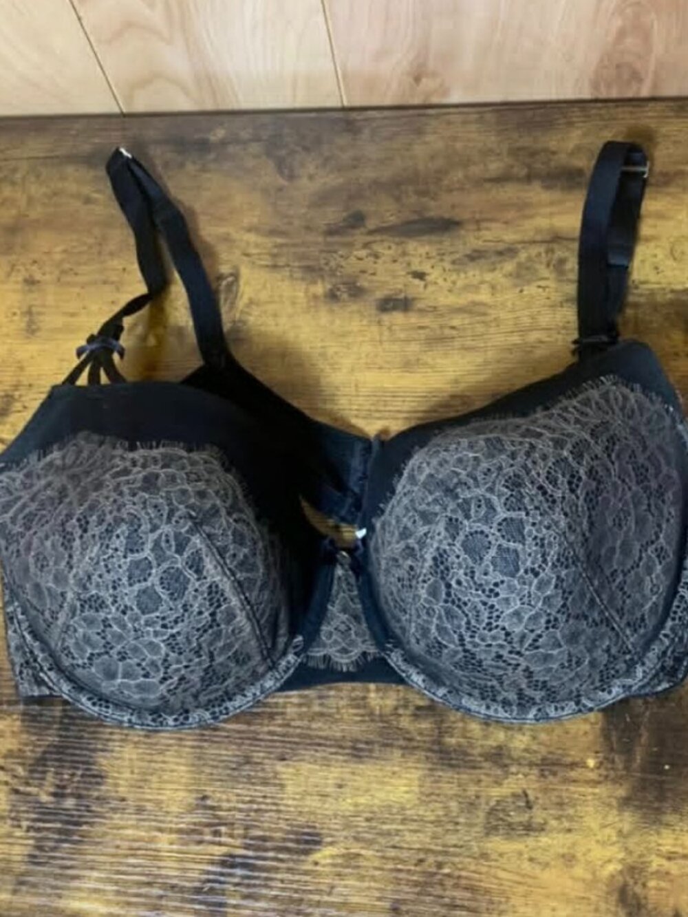 BLACK UNDERWIRE BALCONETTE BRA SIZE 44H